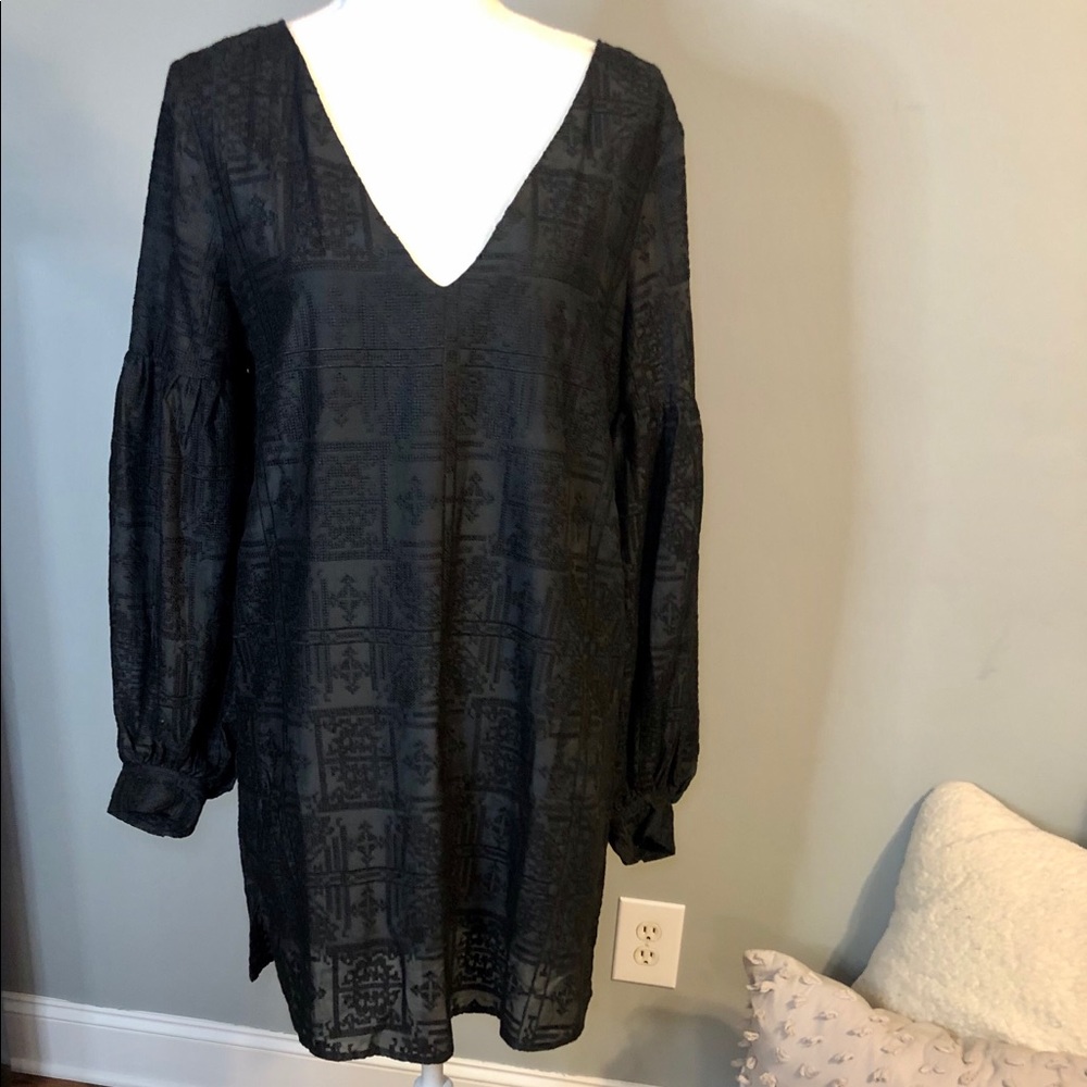 Capulet by Revolve Embroidered Shift Dress - Large